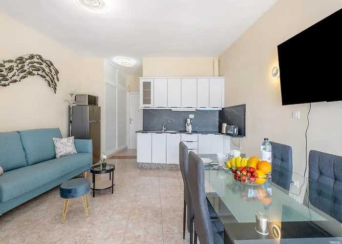 Cristianmar Frontline Sea View Apartment Los Cristianos (Tenerife)