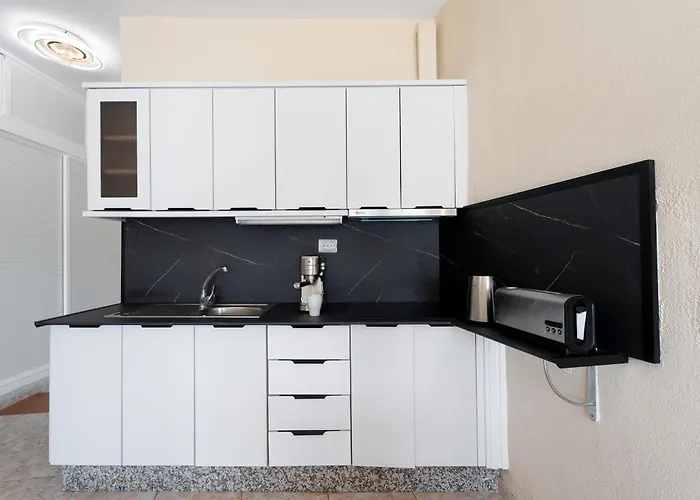 Cristianmar Frontline Sea View Apartment *
